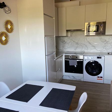 Reginita Apartamentos Arbo المظهر الخارجي الصورة