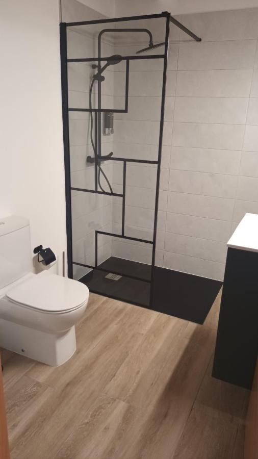 Reginita Apartamentos Arbo المظهر الخارجي الصورة